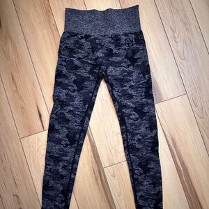 Gymshark OG Camo Leggings XS